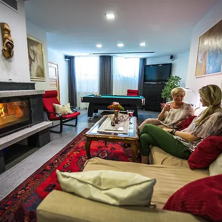 Guest house Moroder Haus 3*