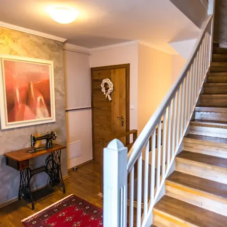 Moroder Haus Pensjonat 3*